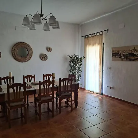 Duran Esteban Villa *